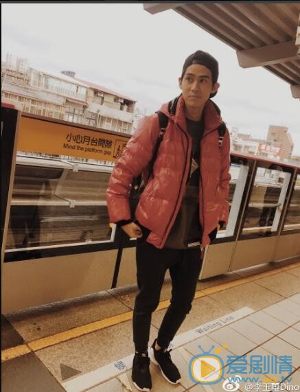 李玉玺街拍写真 李玉玺高清写真_李玉玺高清剧照