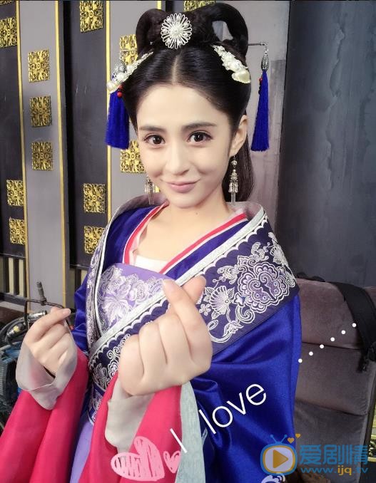 李心艾片场照 李心艾高清写真_李心艾高清剧照