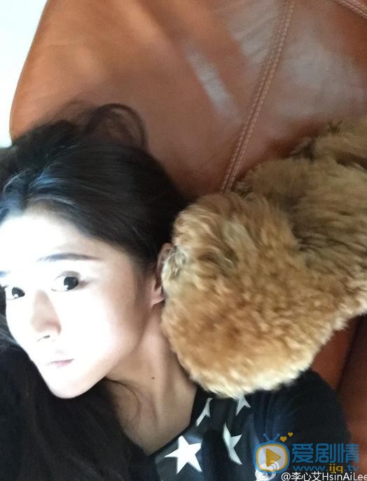 李心艾素颜生活照 李心艾高清写真_李心艾高清剧照