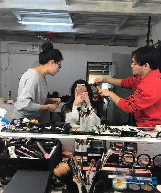 李心艾片场照 李心艾高清写真_李心艾高清剧照