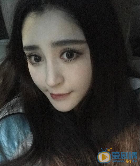 李心艾素颜生活照 李心艾高清写真_李心艾高清剧照