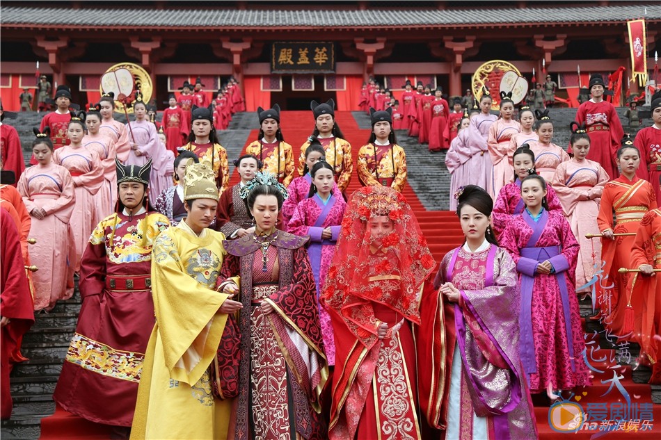 李心艾《花谢花飞花满天》剧照 李心艾高清写真_李心艾高清剧照