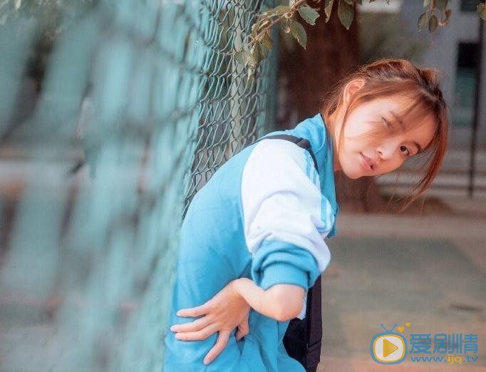 廖语辰校服写真 廖语辰高清写真_廖语辰高清剧照