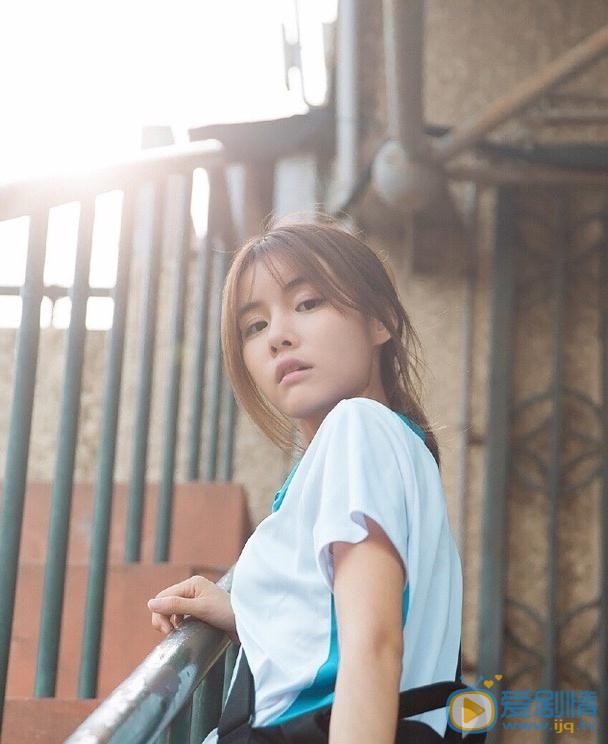 廖语辰校服写真 廖语辰高清写真_廖语辰高清剧照