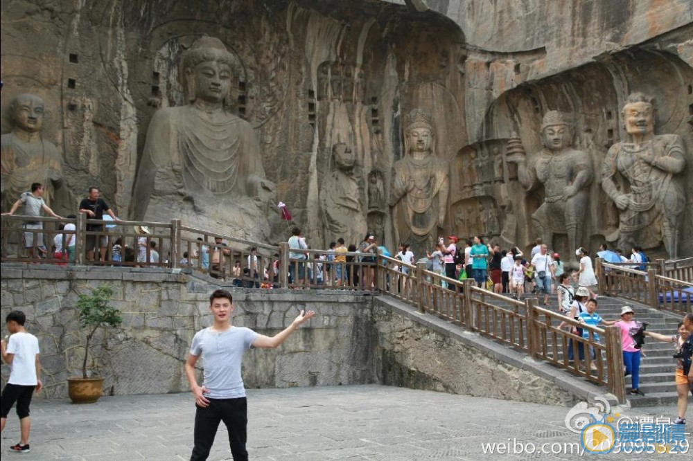 谭泉旅行照写真 谭泉高清写真_谭泉高清剧照