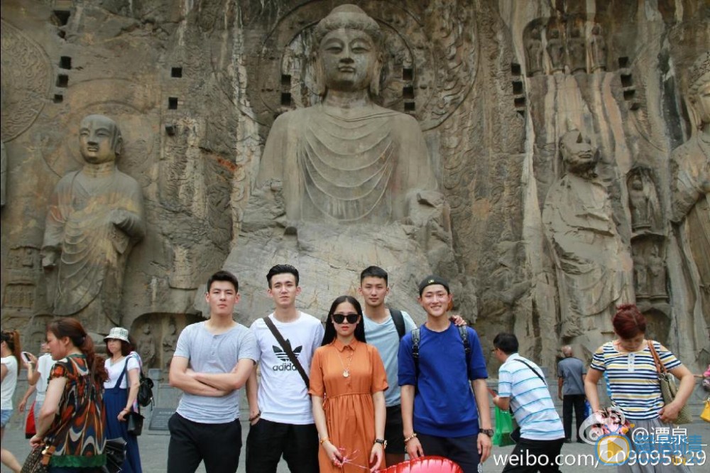 谭泉旅行照写真 谭泉高清写真_谭泉高清剧照