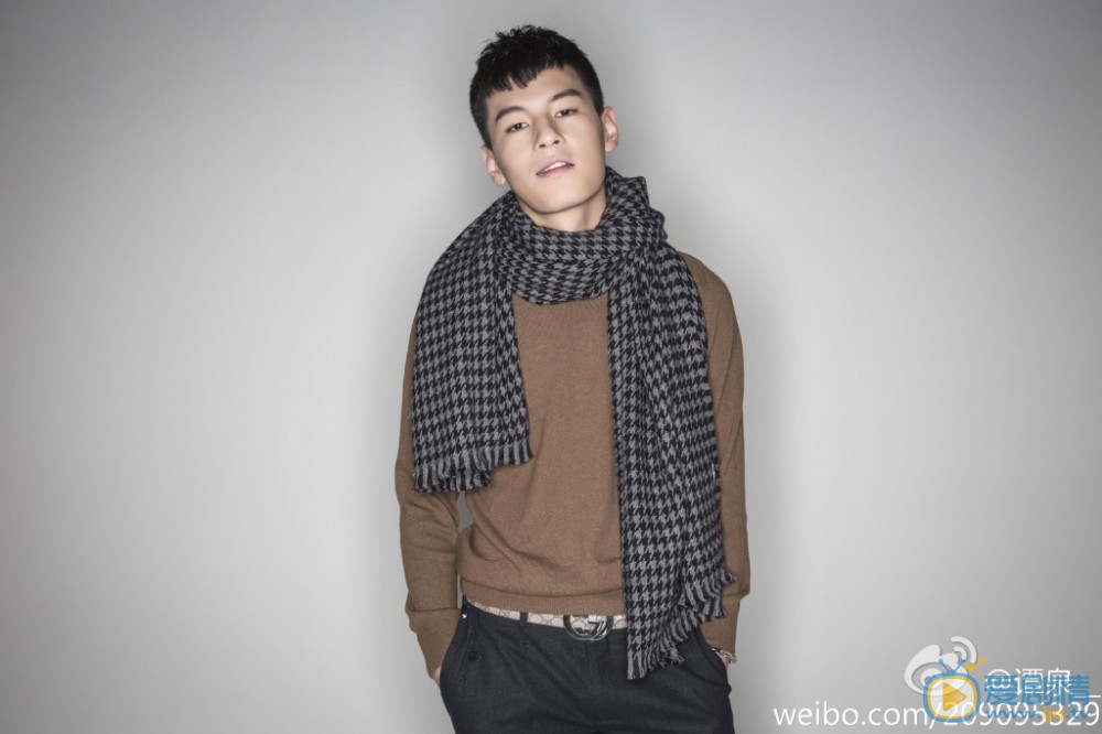 谭泉时尚写真 谭泉高清写真_谭泉高清剧照
