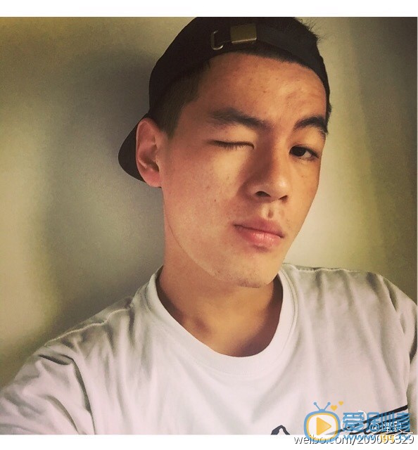 谭泉生活照写真 谭泉高清写真_谭泉高清剧照