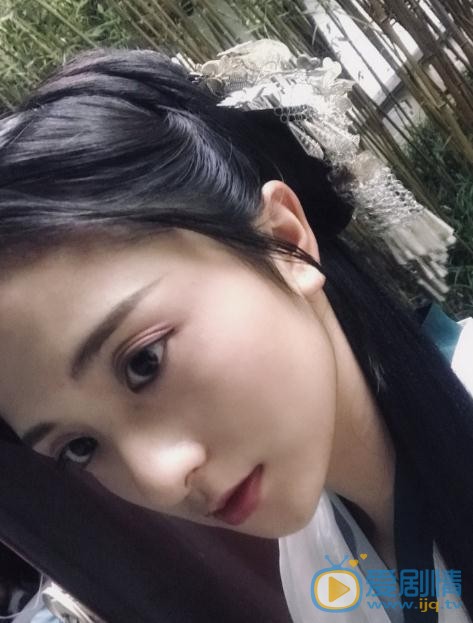 厉嘉琪生活照 厉嘉琪高清写真_厉嘉琪高清剧照