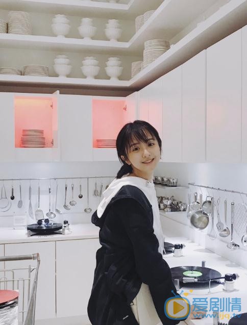 厉嘉琪生活照 厉嘉琪高清写真_厉嘉琪高清剧照