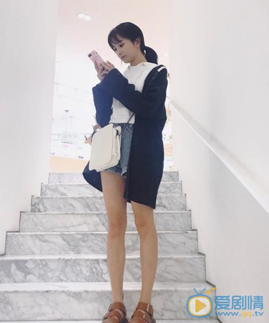厉嘉琪生活照 厉嘉琪高清写真_厉嘉琪高清剧照