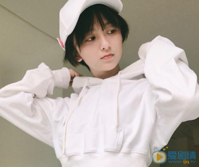 厉嘉琪夏日写真 厉嘉琪高清写真_厉嘉琪高清剧照