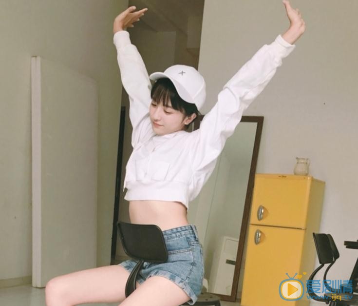 厉嘉琪夏日写真 厉嘉琪高清写真_厉嘉琪高清剧照