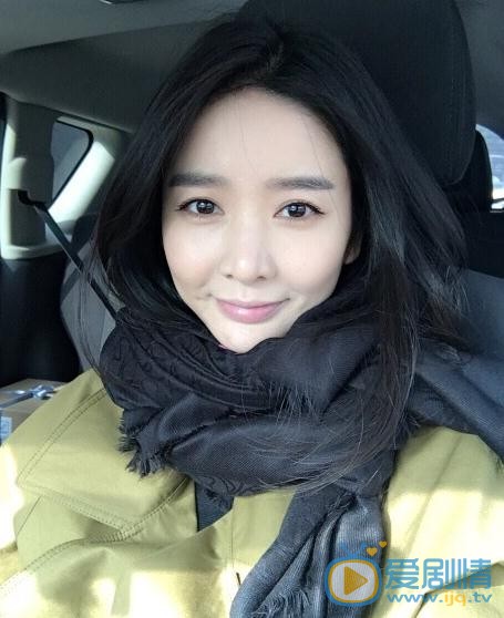 王小橙生活照 王小橙高清写真_王小橙高清剧照