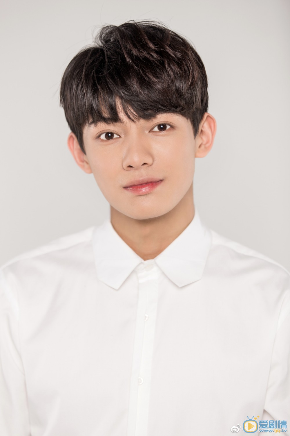 李逸男时尚写真 李逸男高清写真_李逸男高清剧照