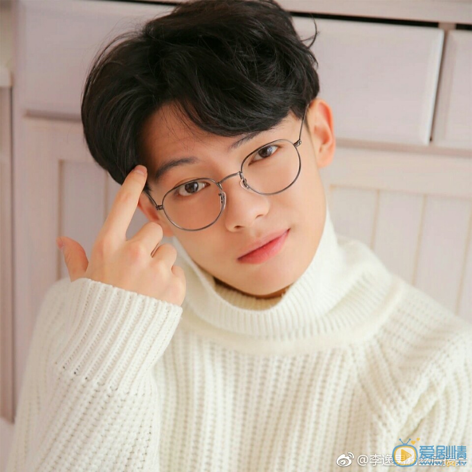 李逸男青春写真 李逸男高清写真_李逸男高清剧照