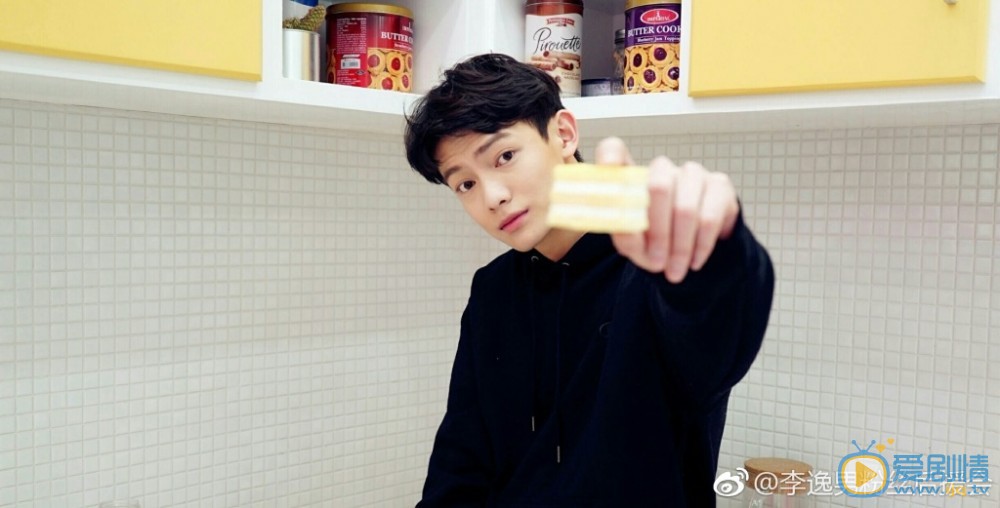 李逸男时尚写真 李逸男高清写真_李逸男高清剧照