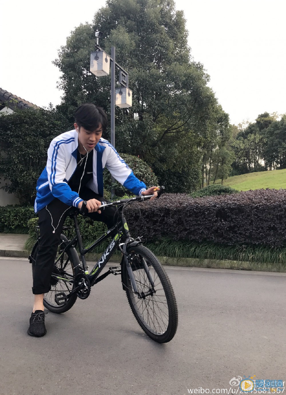 王亮生活照写真 王亮高清写真_王亮高清剧照