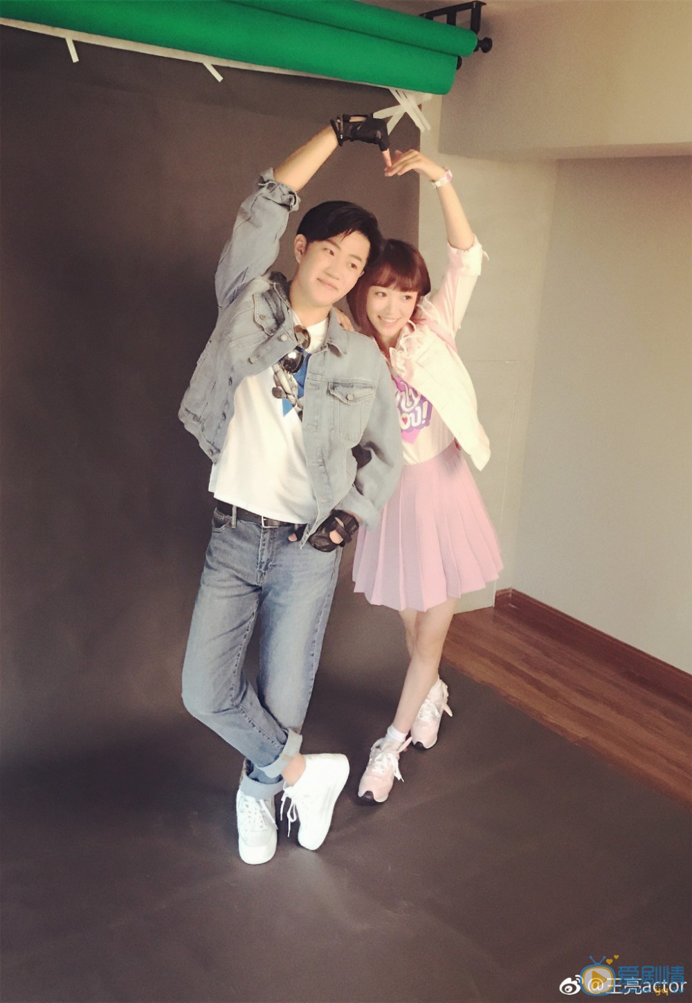 王亮生活照写真 王亮高清写真_王亮高清剧照