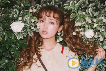 谭湘君炫彩写真 谭湘君高清写真_谭湘君高清剧照