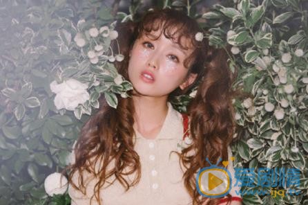 谭湘君炫彩写真 谭湘君高清写真_谭湘君高清剧照