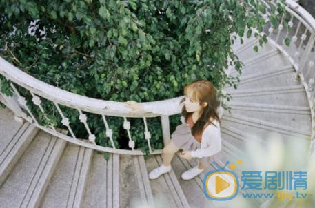 谭湘君文艺写真 谭湘君高清写真_谭湘君高清剧照
