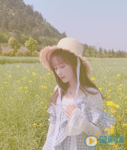 谭湘君阳光写真 谭湘君高清写真_谭湘君高清剧照