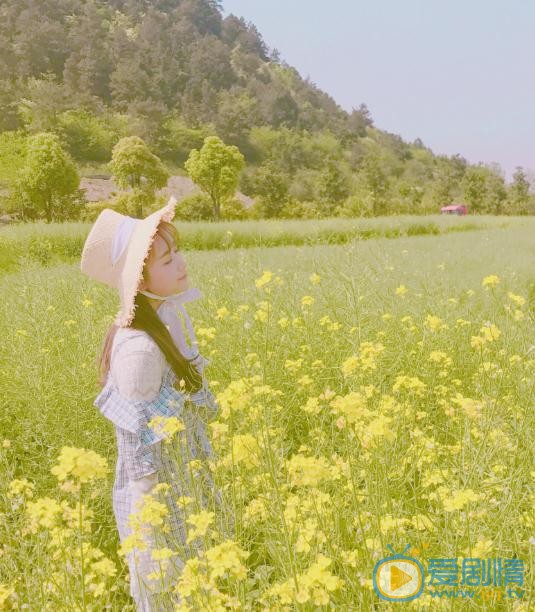 谭湘君阳光写真 谭湘君高清写真_谭湘君高清剧照