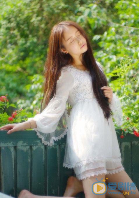 谭湘君阳光写真 谭湘君高清写真_谭湘君高清剧照