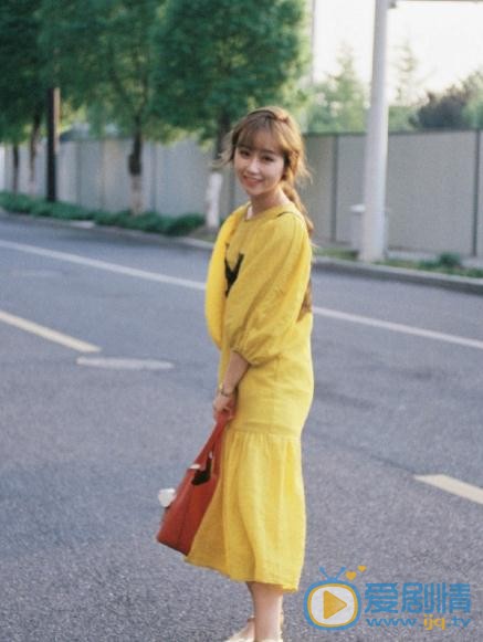 谭湘君阳光写真 谭湘君高清写真_谭湘君高清剧照