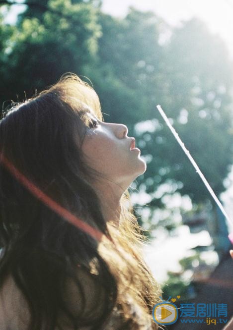 谭湘君炫彩写真 谭湘君高清写真_谭湘君高清剧照