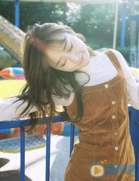 谭湘君炫彩写真 谭湘君高清写真_谭湘君高清剧照