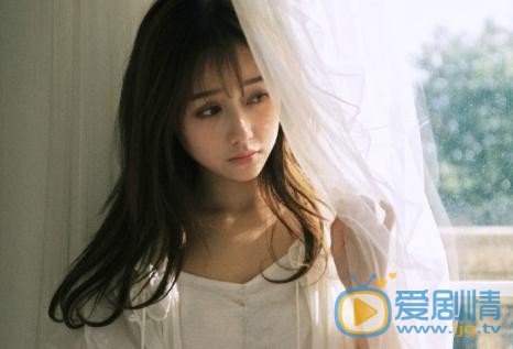 谭湘君炫彩写真 谭湘君高清写真_谭湘君高清剧照