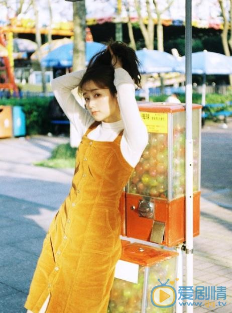 谭湘君炫彩写真 谭湘君高清写真_谭湘君高清剧照