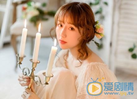 谭湘君花儿写真 谭湘君高清写真_谭湘君高清剧照
