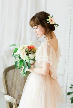 谭湘君花儿写真 谭湘君高清写真_谭湘君高清剧照