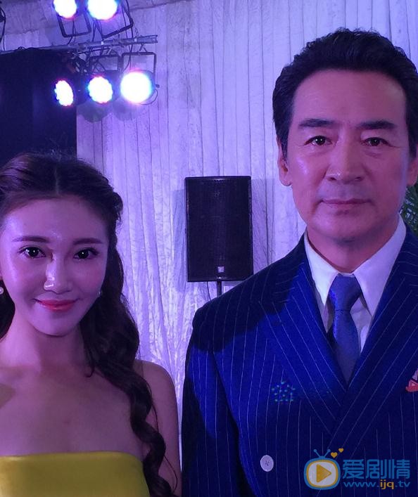游乐儿活动照 游乐儿高清写真_游乐儿高清剧照