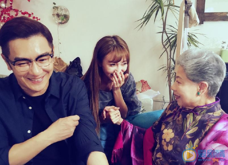 游乐儿片场照 游乐儿高清写真_游乐儿高清剧照