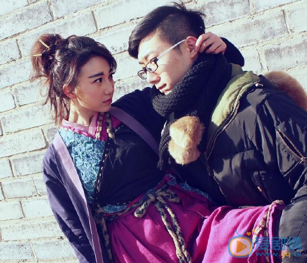 游乐儿片场照 游乐儿高清写真_游乐儿高清剧照