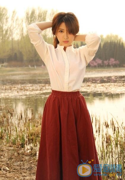 游乐儿气质写真 游乐儿高清写真_游乐儿高清剧照