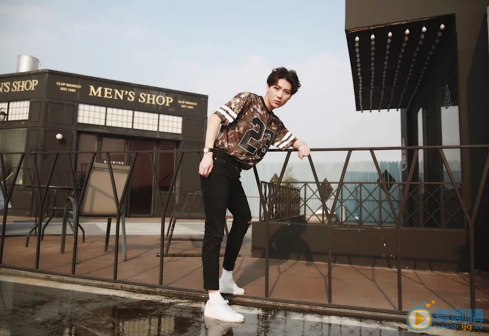 邵明明街拍写真 邵明明高清写真_邵明明高清剧照