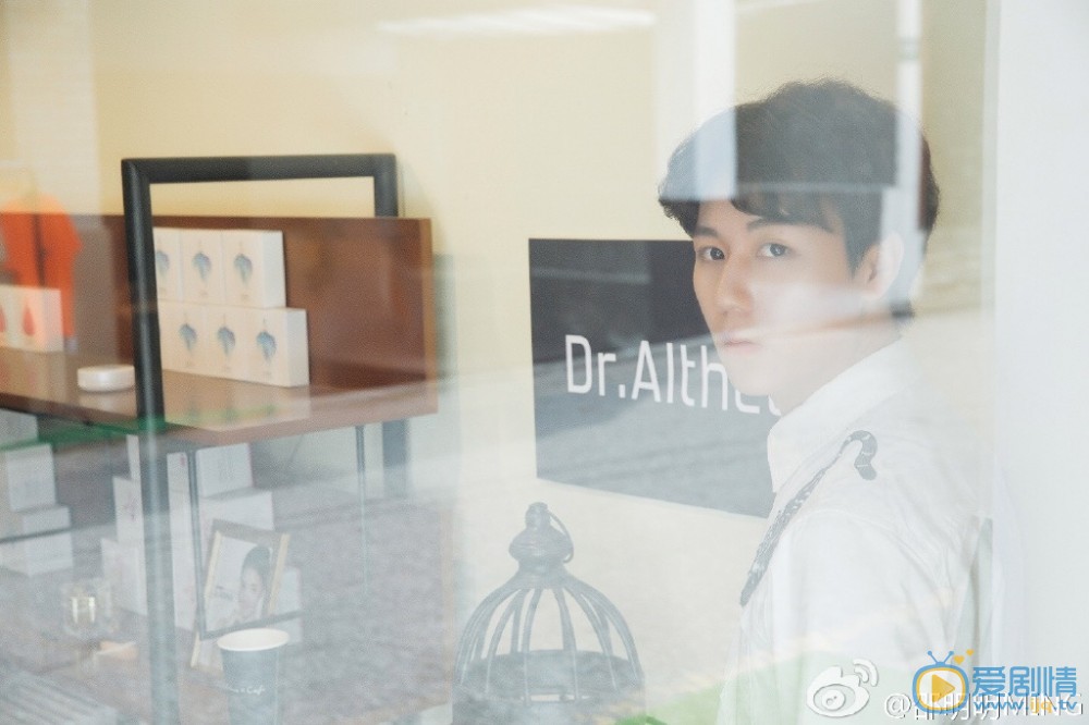 邵明明微博配图写真 邵明明高清写真_邵明明高清剧照