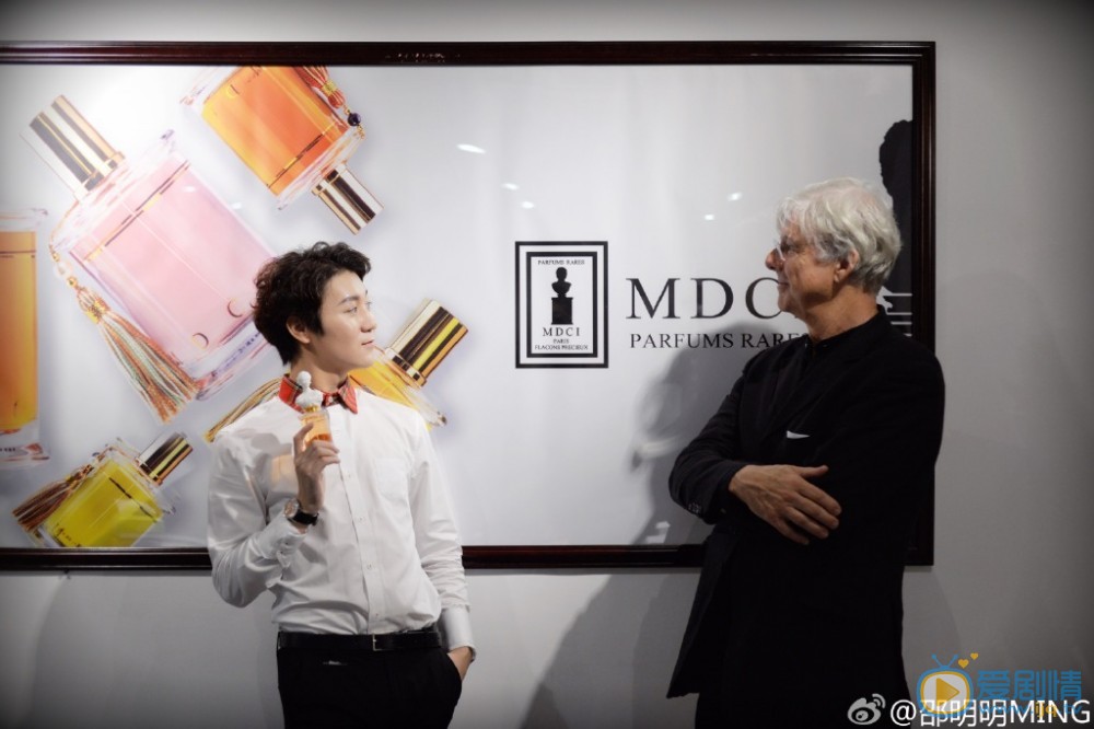 邵明明参加活动写真 邵明明高清写真_邵明明高清剧照
