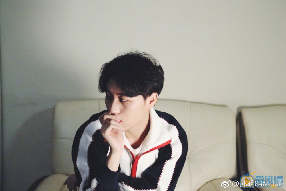 邵明明帅气写真 邵明明高清写真_邵明明高清剧照