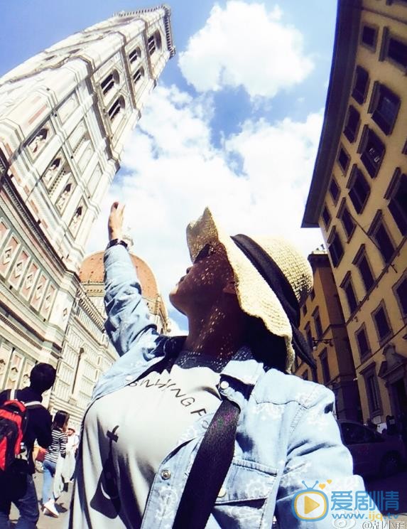 胡小庭旅行照 胡小庭高清写真_胡小庭高清剧照