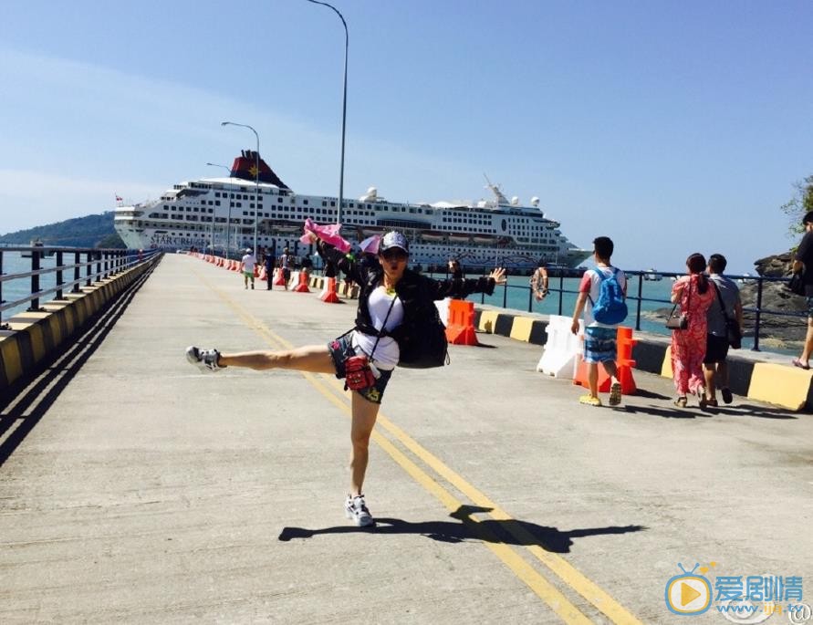 胡小庭旅行照 胡小庭高清写真_胡小庭高清剧照