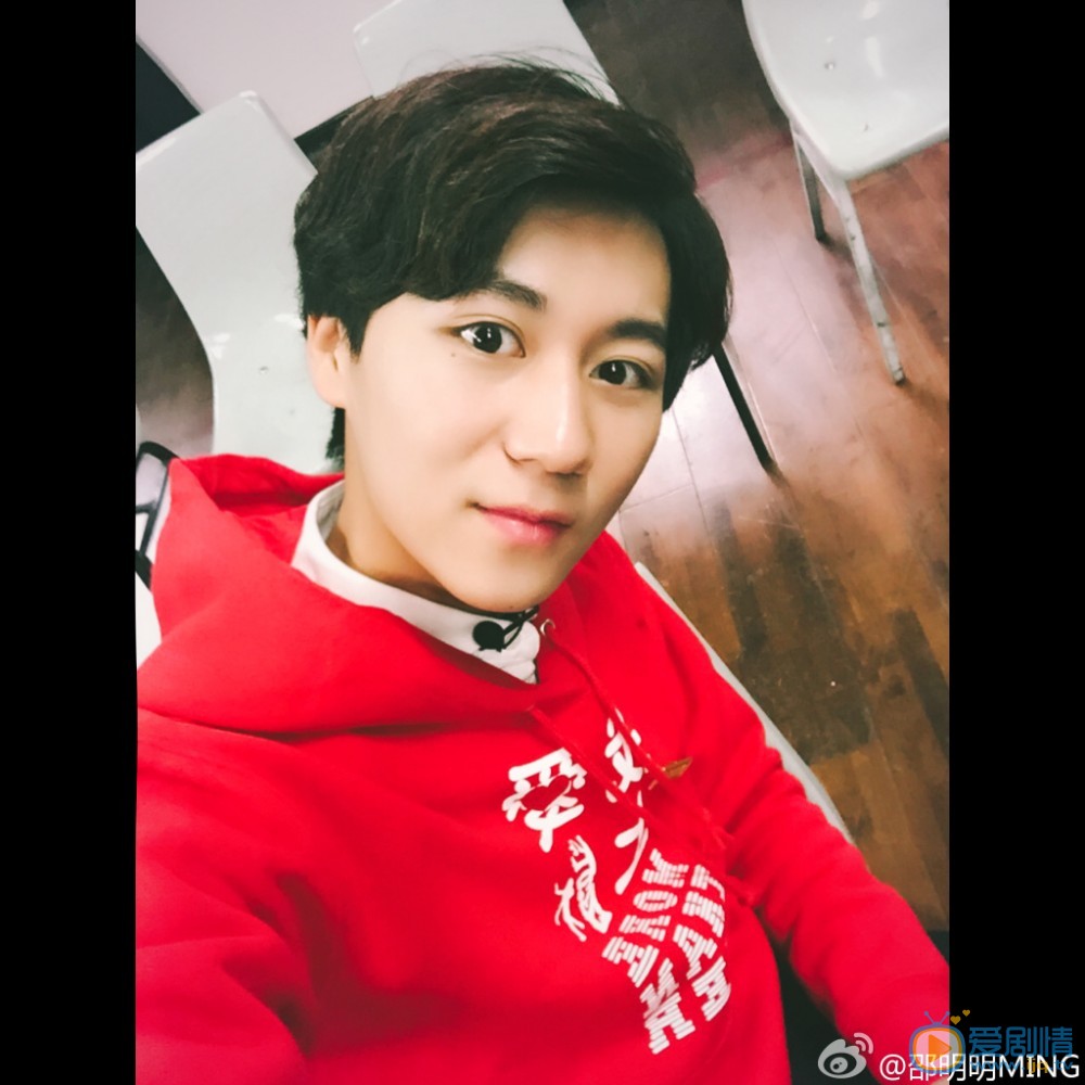 邵明明好友合照写真 邵明明高清写真_邵明明高清剧照