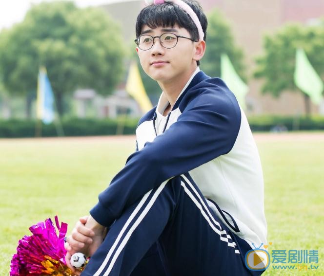 致我们单纯的小美好陆扬是谁演的？陆扬扮演者孙宁个人资料、写真及生活照欣赏