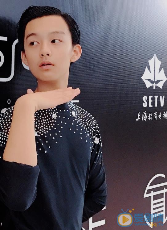 黄毅生活照 黄毅高清写真_黄毅高清剧照