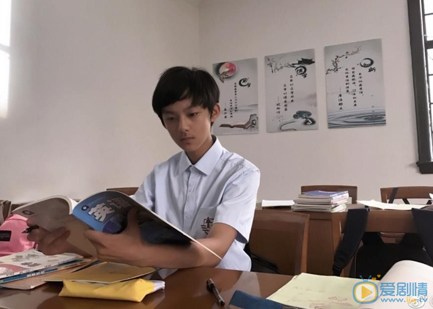 黄毅《老男孩》剧照 黄毅高清写真_黄毅高清剧照